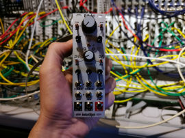 Intellijel Bifold - Dual Channel Serial/Parallel Wavefolder